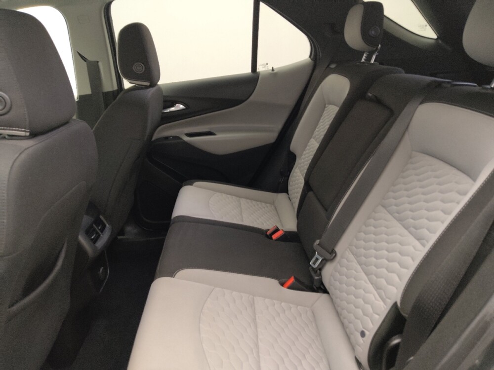 2018 Chevrolet Equinox in Greenville, SC 29607 - 18120067 18