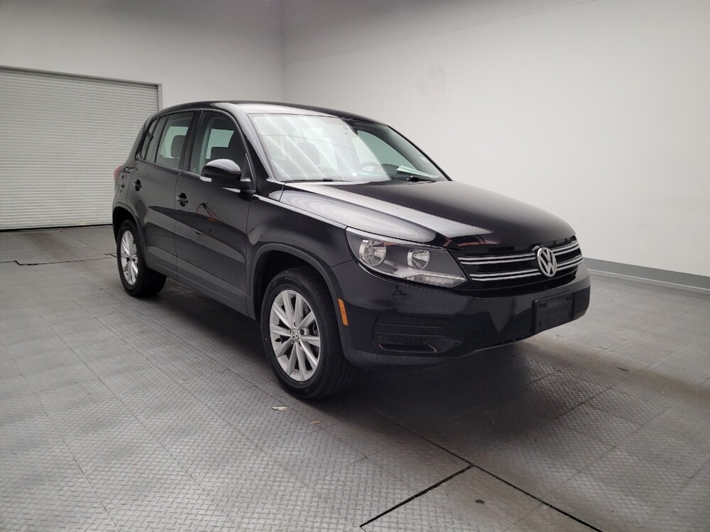 2017 Volkswagen Tiguan in Downey, CA 90241 - 18120069 13