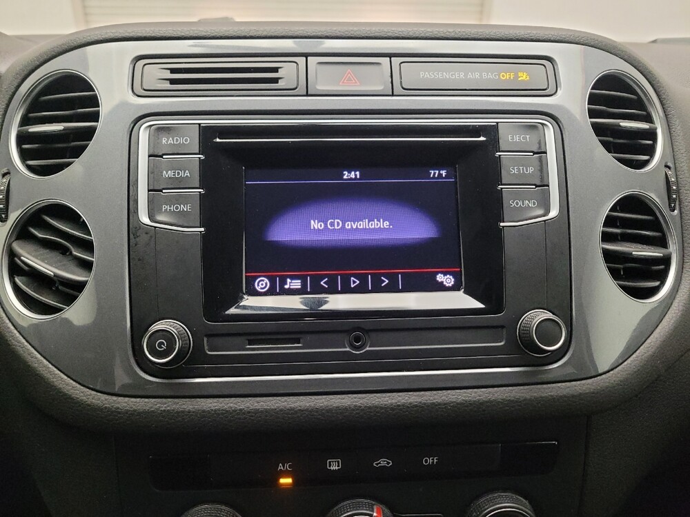 2017 Volkswagen Tiguan in Downey, CA 90241 - 18120069 25