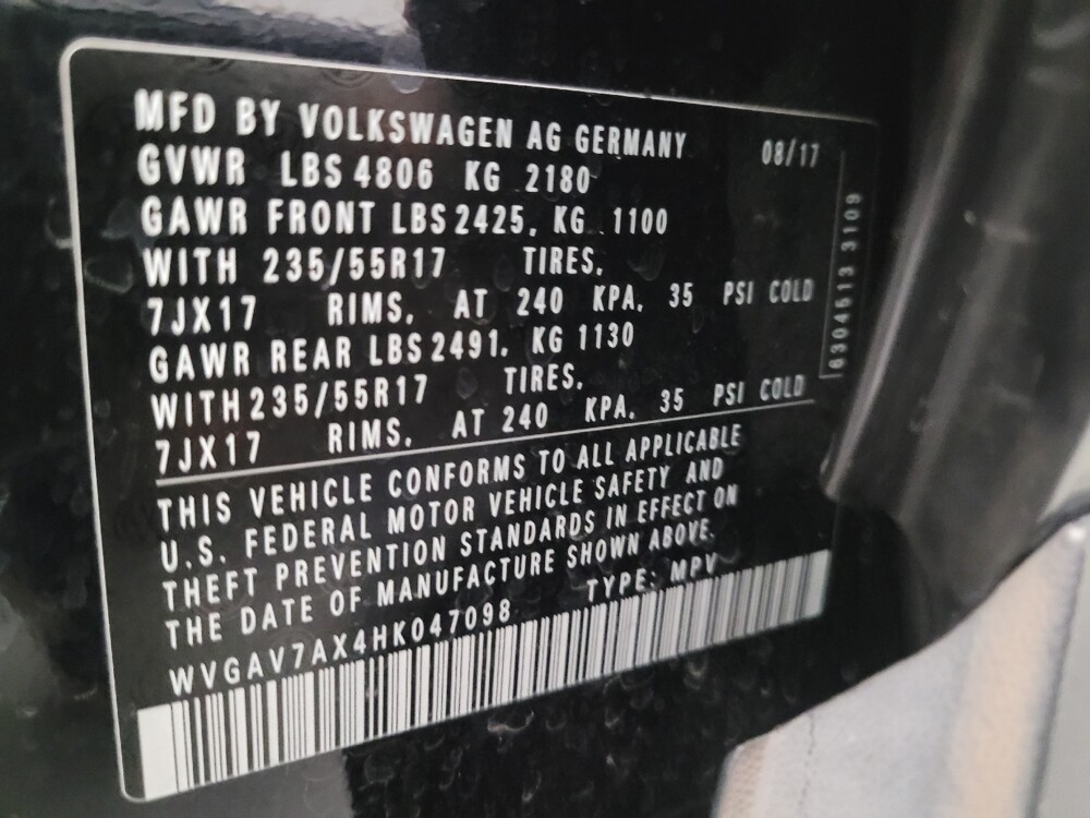 2017 Volkswagen Tiguan in Downey, CA 90241 - 18120069 33