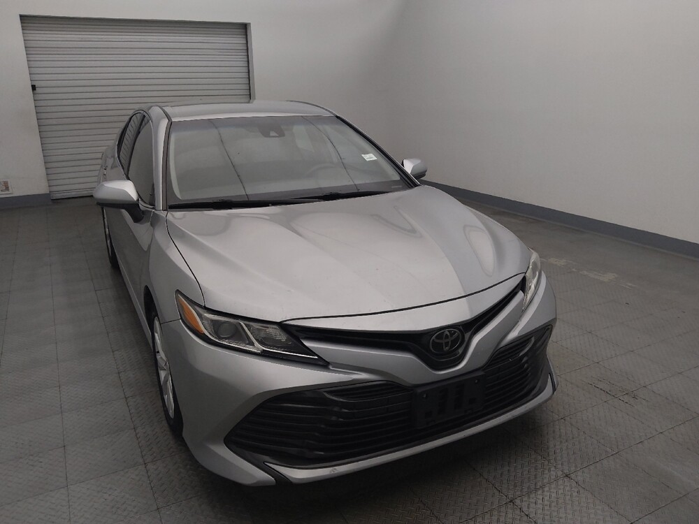 2019 Toyota Camry in Live Oak, TX 78233 - 18120070 14