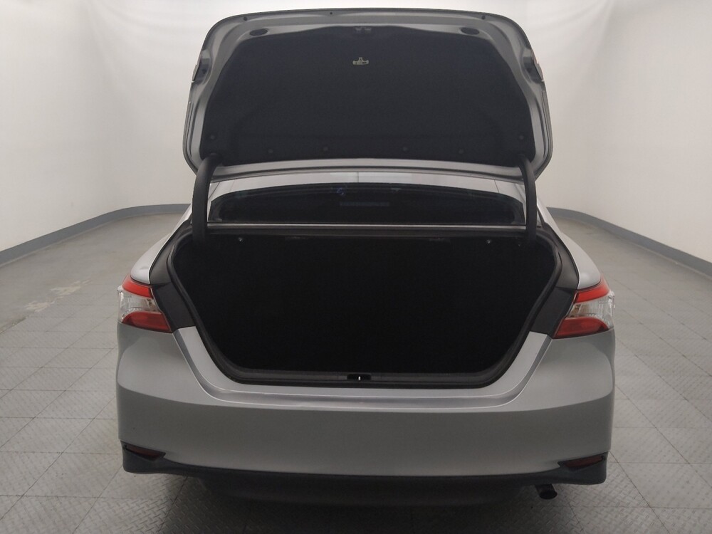 2019 Toyota Camry in Live Oak, TX 78233 - 18120070 29