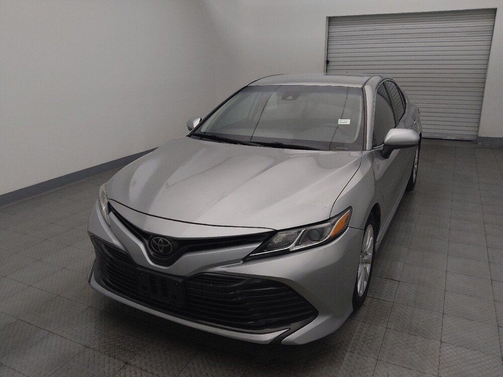 2019 Toyota Camry in Live Oak, TX 78233 - 18120070 15