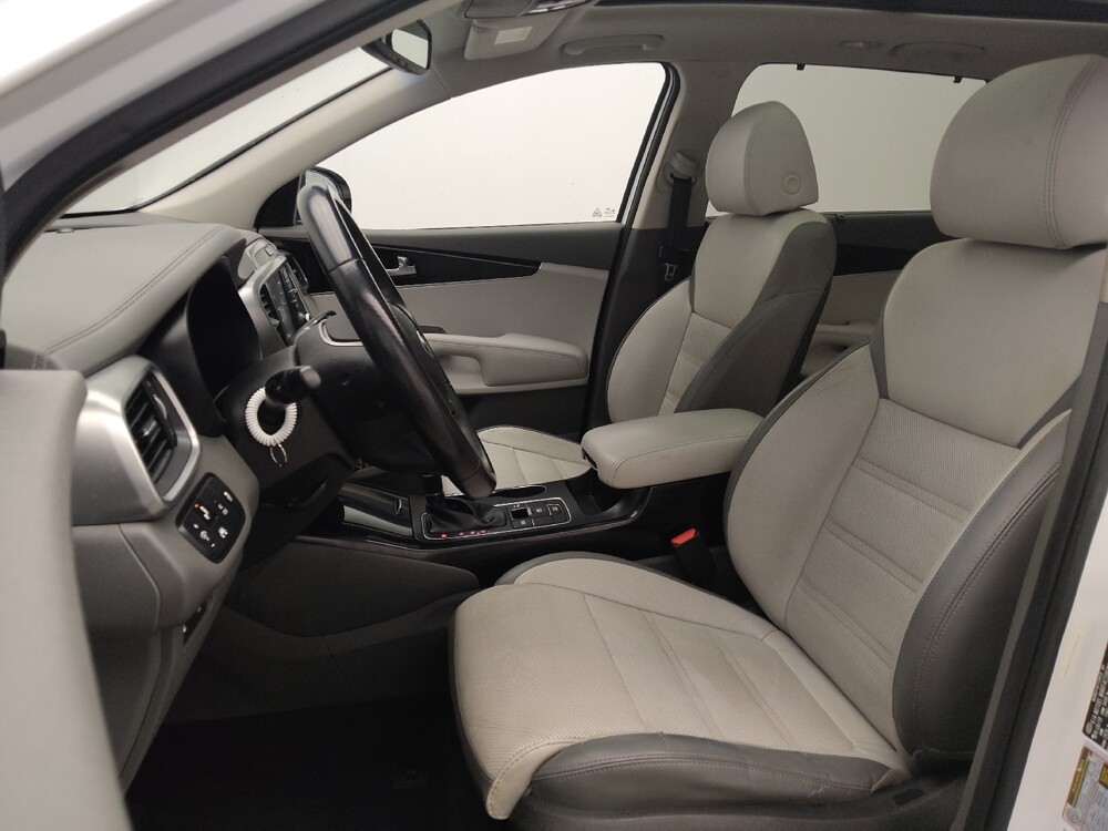 2019 Kia Sorento in Pelham, AL 35124 - 18120071 17