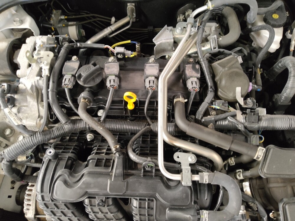 2025 Nissan Altima in Macon, GA 31210 - 18120072 30