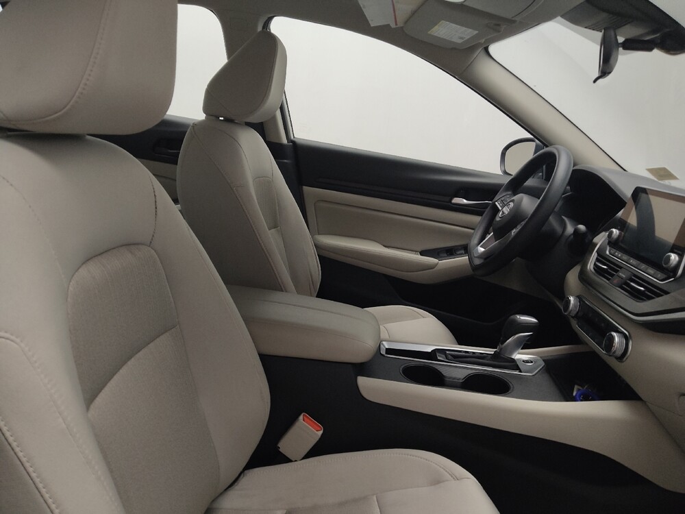 2025 Nissan Altima in Macon, GA 31210 - 18120072 21