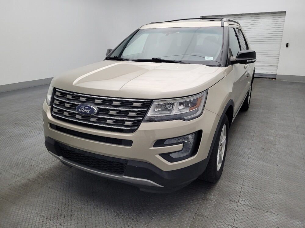 2017 Ford Explorer in Orlando, FL 32808 - 18120074 15