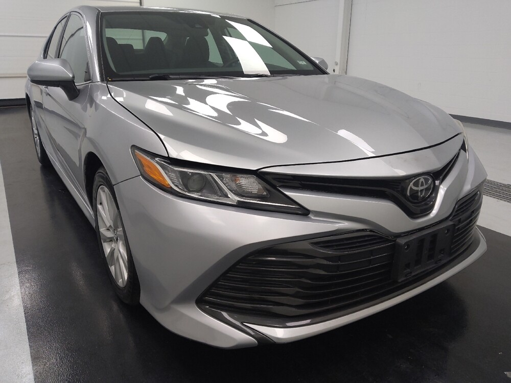 2019 Toyota Camry in St. Louis, MO 63136 - 18120075 14