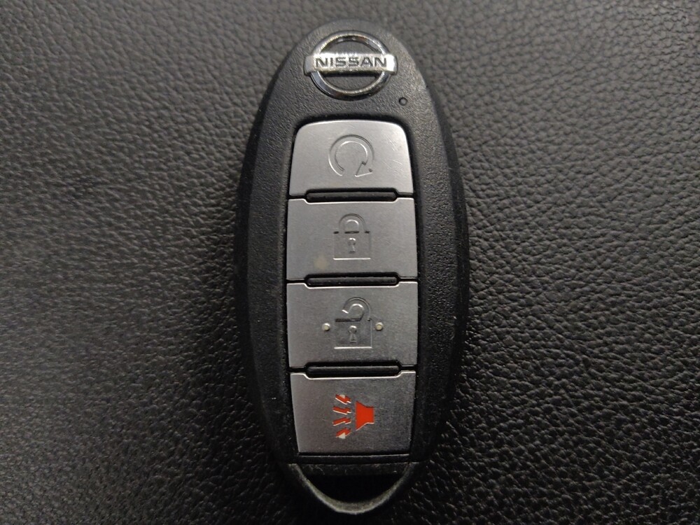 2019 Nissan Pathfinder in Metairie, LA 70006 - 18120084 32