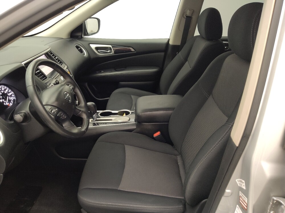 2019 Nissan Pathfinder in Metairie, LA 70006 - 18120084 17
