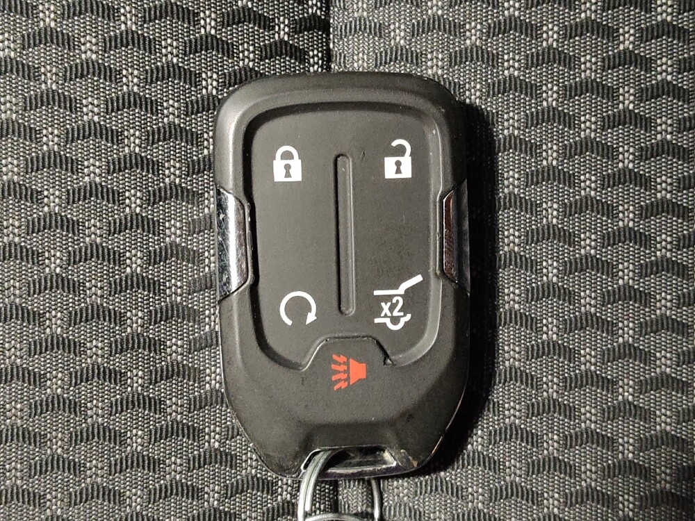 2023 GMC Terrain in Lubbock, TX 79424 - 18120085 32