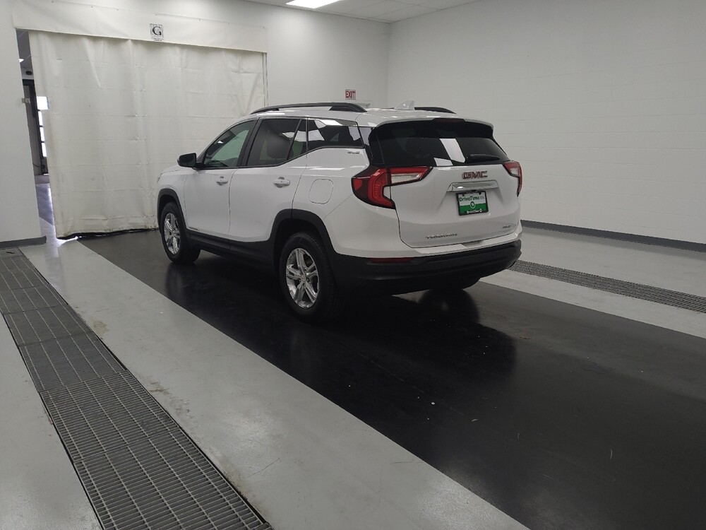 2023 GMC Terrain in St. Louis, MO 63136 - 18120087 5