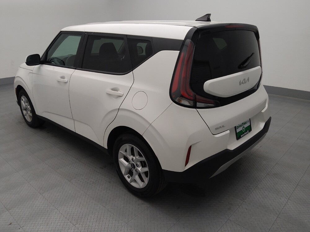 2023 Kia Soul in Springfield, MO 65807 - 18120090 5