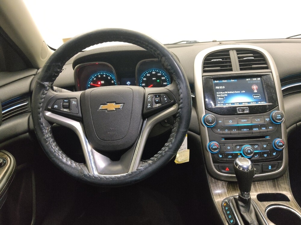 2014 Chevrolet Malibu in Lombard, IL 60148 - 18120092 22
