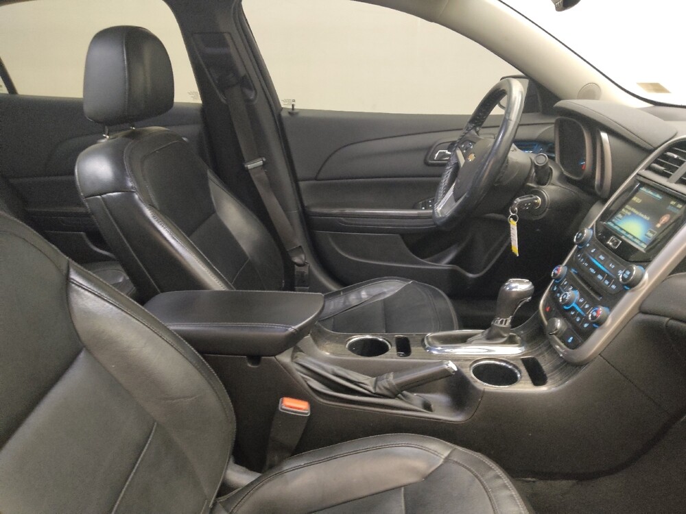 2014 Chevrolet Malibu in Lombard, IL 60148 - 18120092 21