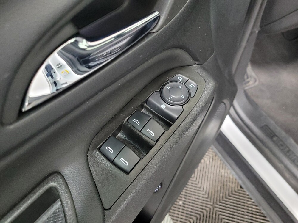 2022 Chevrolet Equinox in Pittsburgh, PA 15236 - 18120093 27