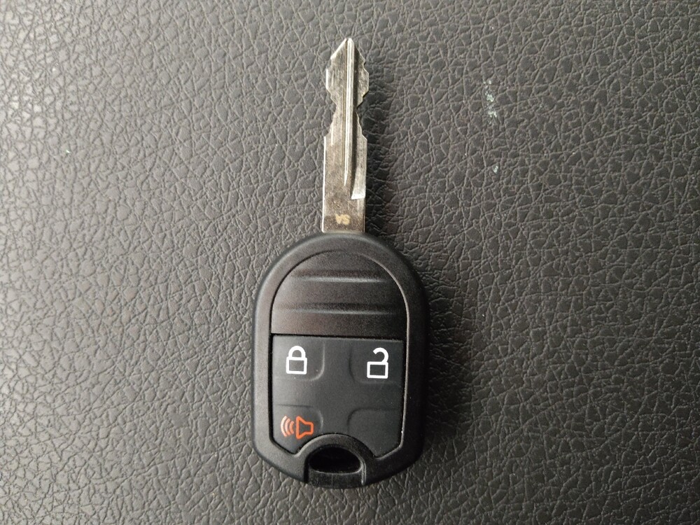 2014 Ford F150 in Tyler, TX 75701 - 18120097 32