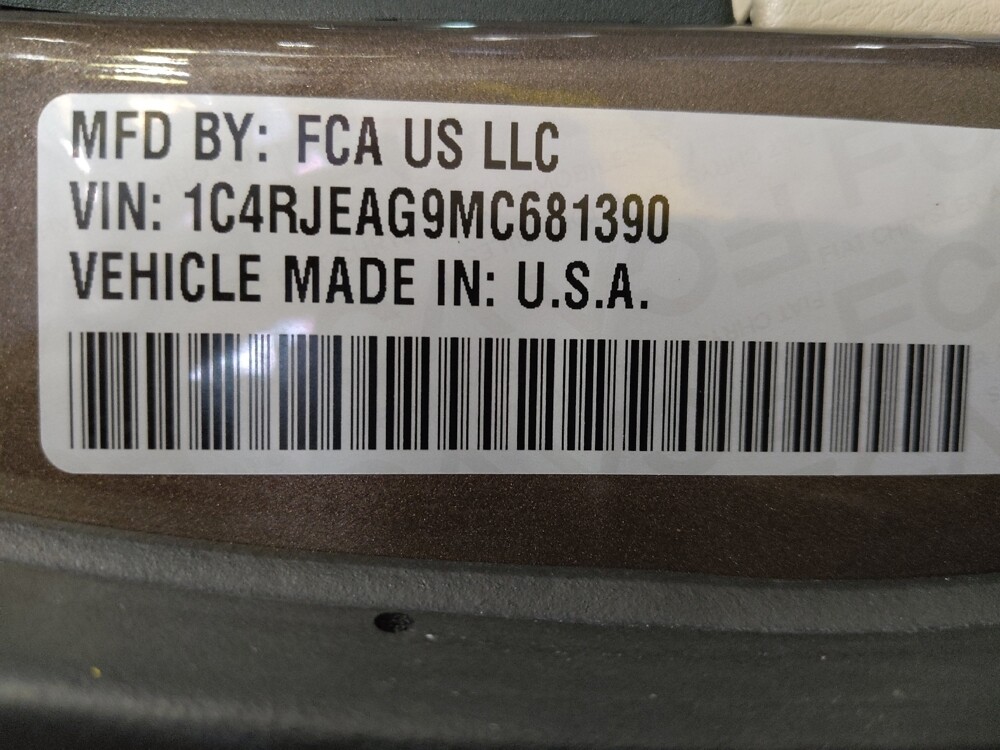 2021 Jeep Grand Cherokee in Lauderdale Lakes, FL 33313 - 18120101 33