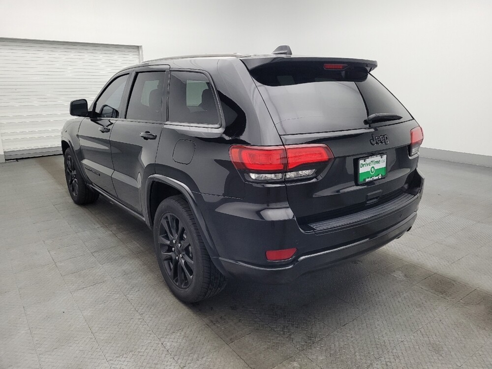 2018 Jeep Grand Cherokee in Miami, FL 33157 - 18120106 5