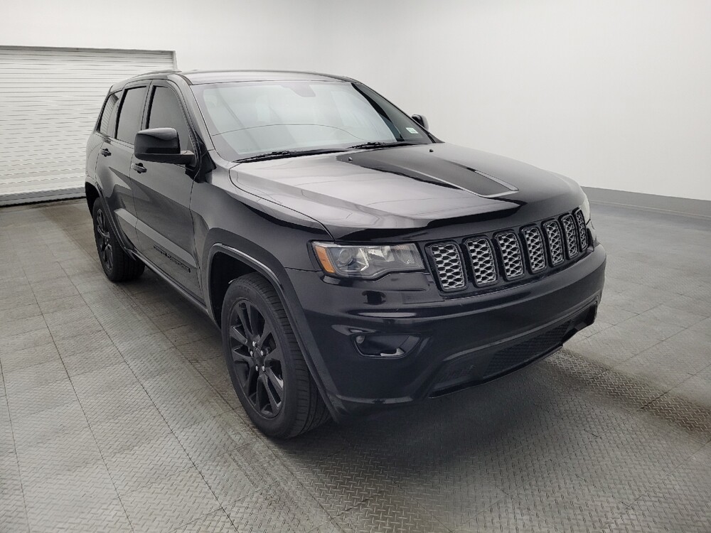 2018 Jeep Grand Cherokee in Miami, FL 33157 - 18120106 13