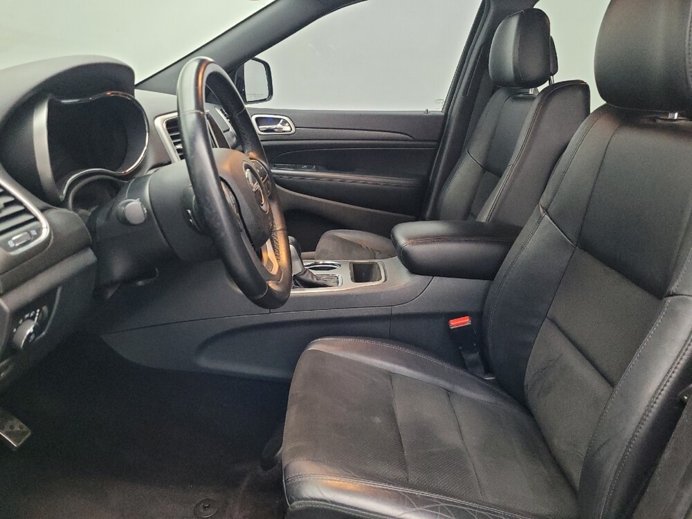 2018 Jeep Grand Cherokee in Miami, FL 33157 - 18120106 17