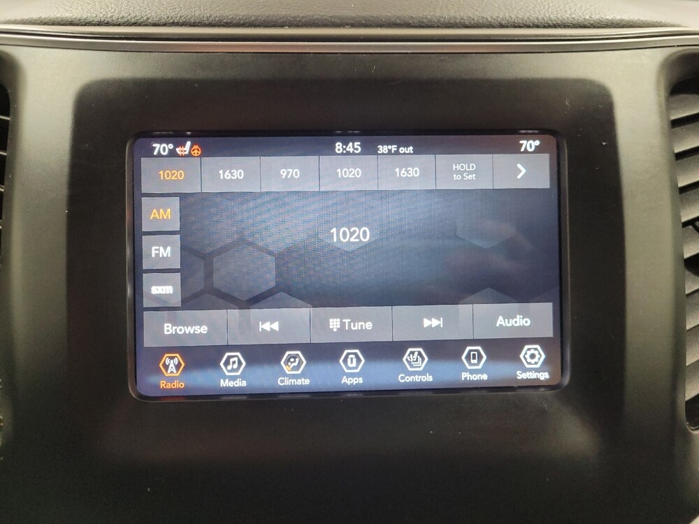 2020 Jeep Cherokee in Allentown, PA 18103 - 18120108 25