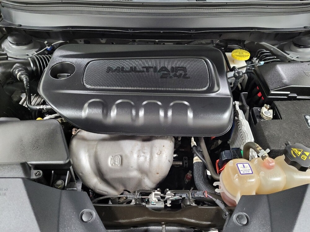 2020 Jeep Cherokee in Allentown, PA 18103 - 18120108 30