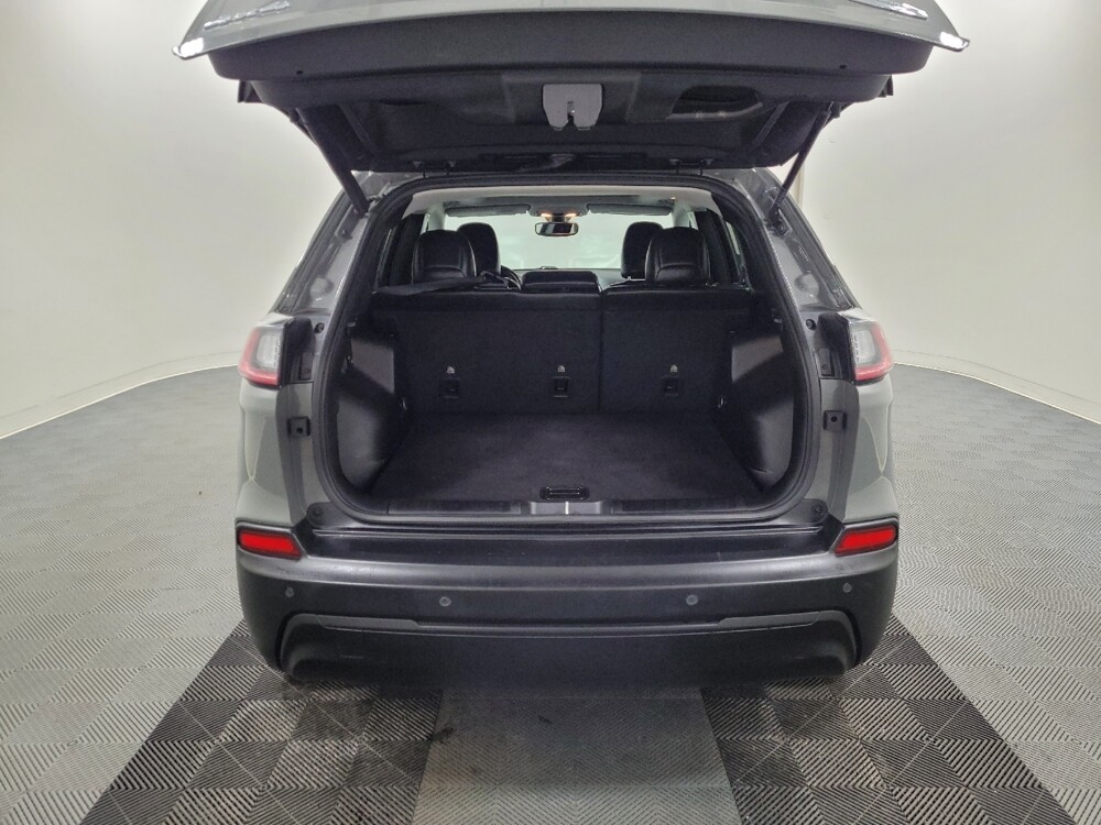 2020 Jeep Cherokee in Allentown, PA 18103 - 18120108 29