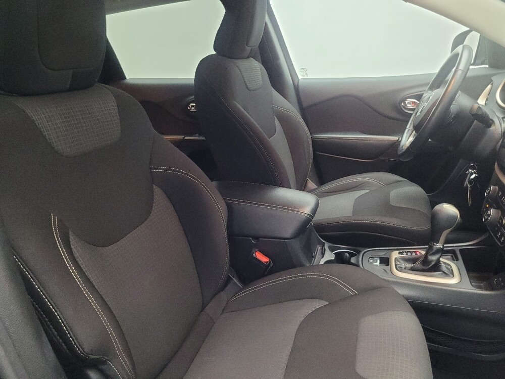 2015 Jeep Cherokee in Jackson, MS 39211 - 18120110 21