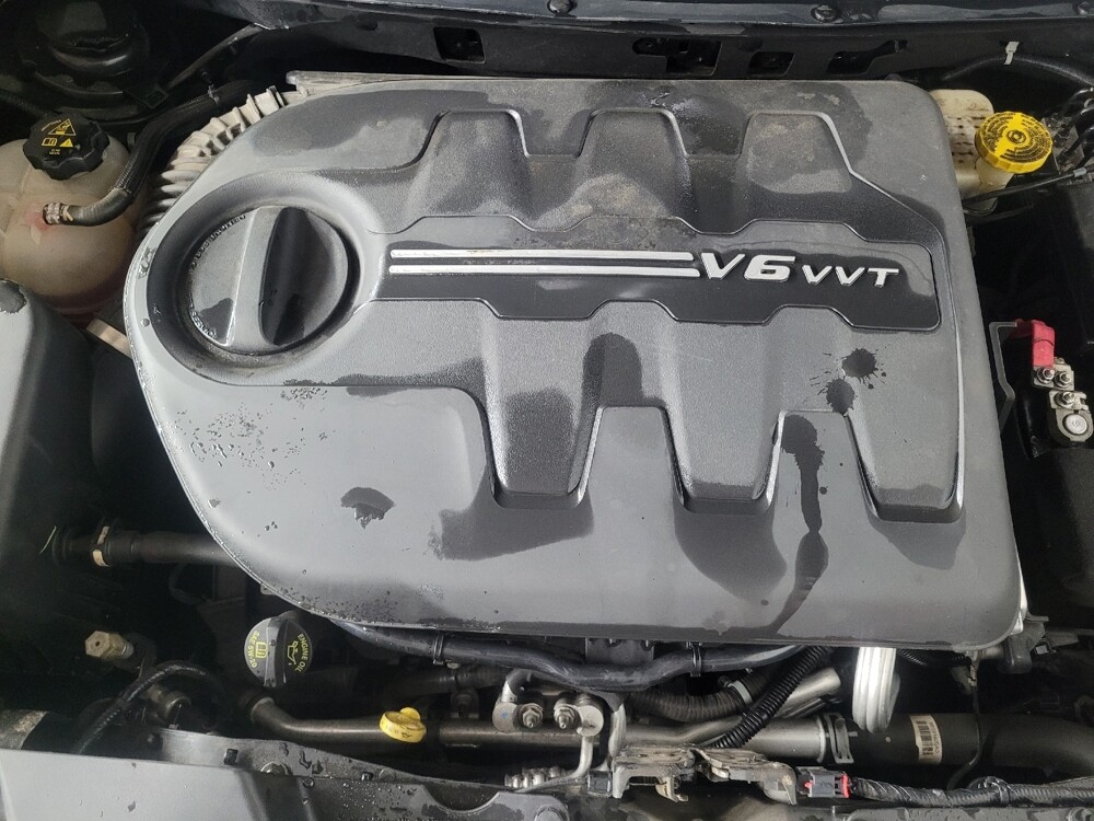 2015 Jeep Cherokee in Jackson, MS 39211 - 18120110 30