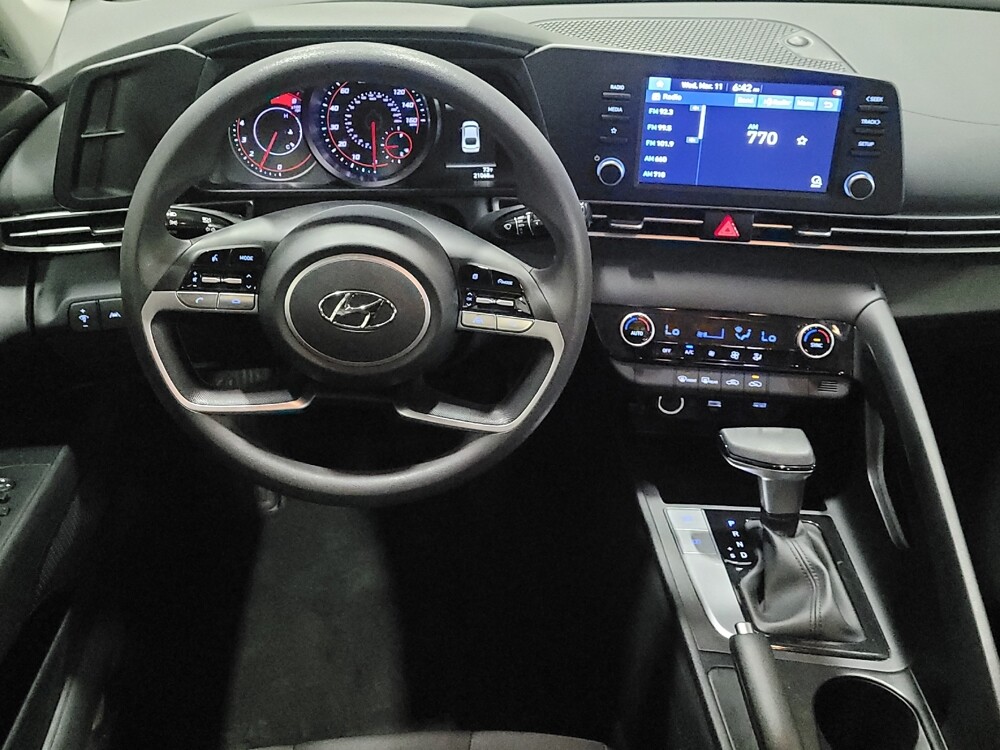 2023 Hyundai Elantra in New Castle, DE 19720 - 18120111 22