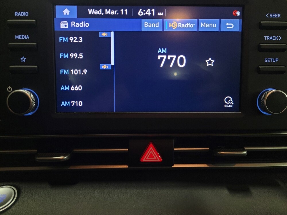 2023 Hyundai Elantra in New Castle, DE 19720 - 18120111 25