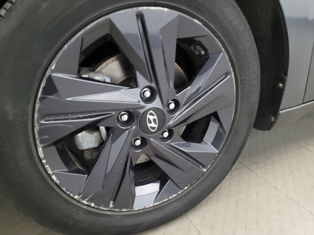 2023 Hyundai Elantra in New Castle, DE 19720 - 18120111 31