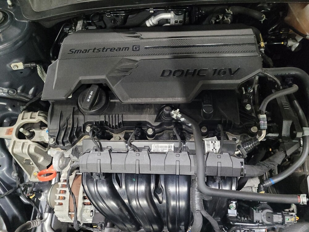 2023 Hyundai Elantra in New Castle, DE 19720 - 18120111 30