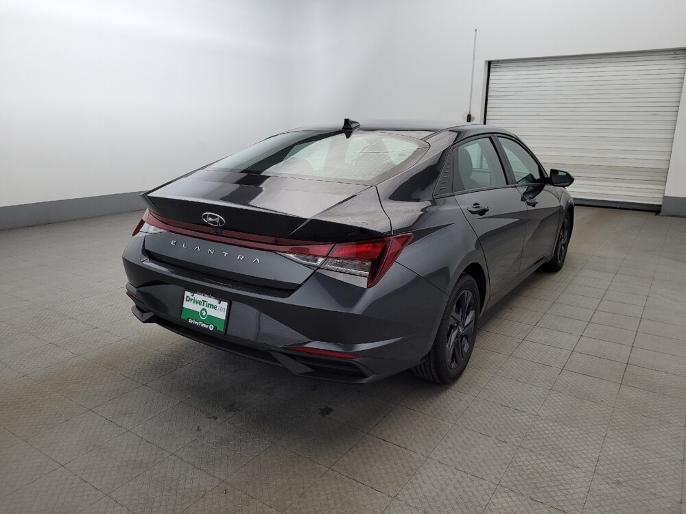 2023 Hyundai Elantra in New Castle, DE 19720 - 18120111 9
