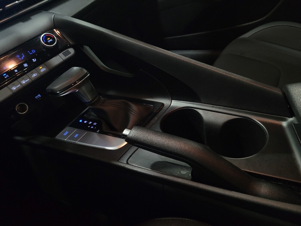 2023 Hyundai Elantra in New Castle, DE 19720 - 18120111 26