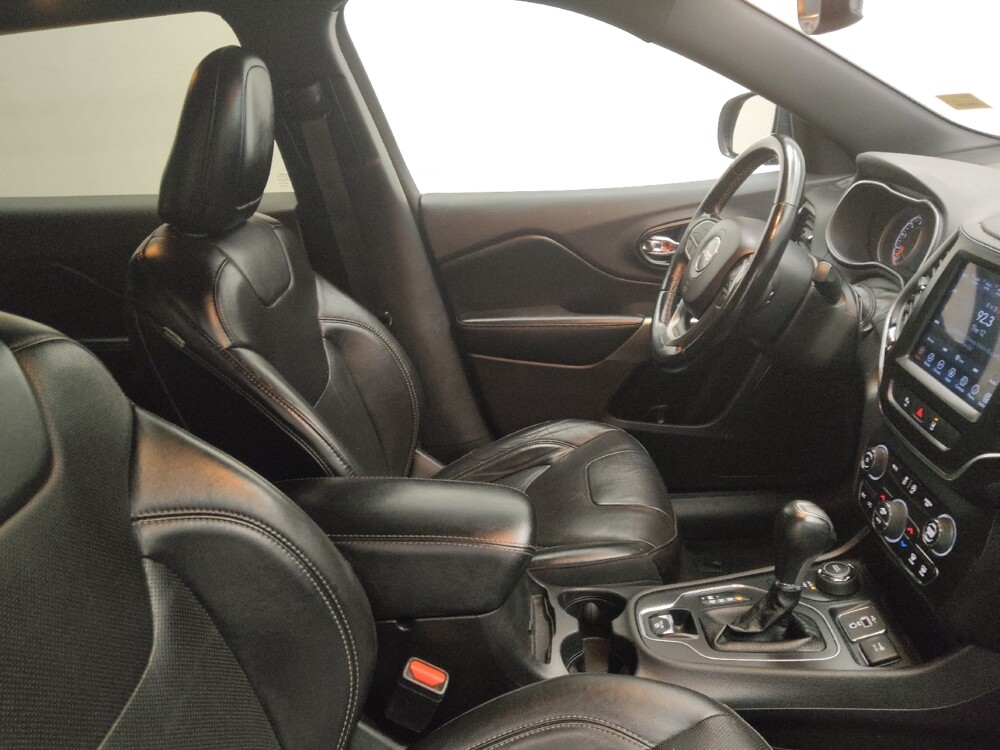 2021 Jeep Cherokee in Midlothian, IL 60445 - 18120120 21