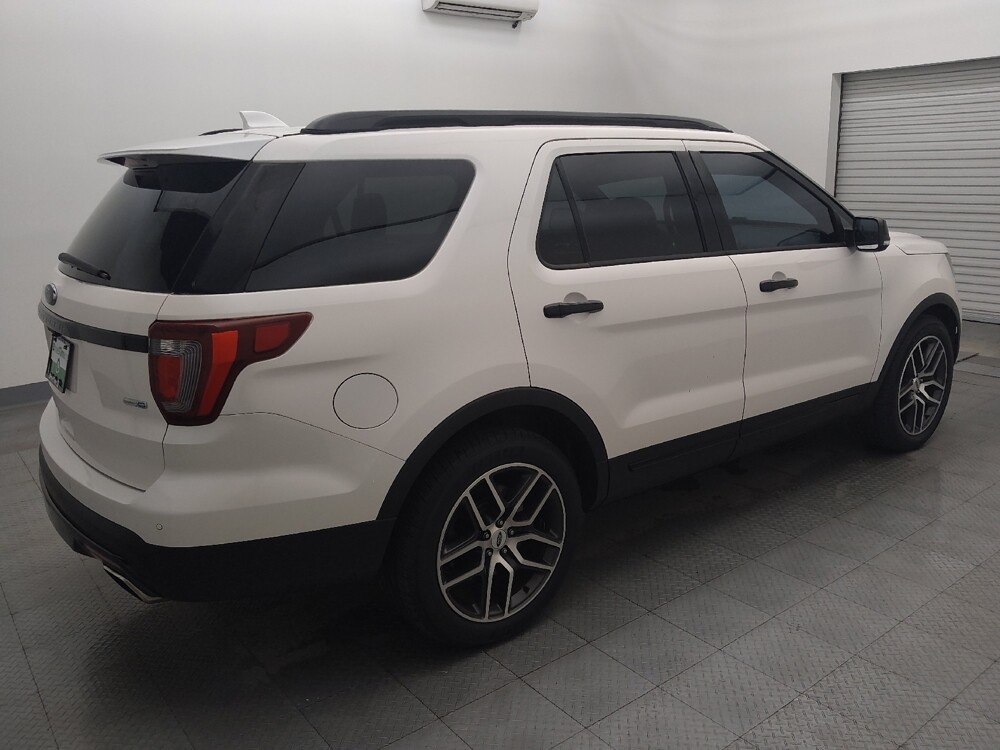 2017 Ford Explorer in Live Oak, TX 78233 - 18120121 10