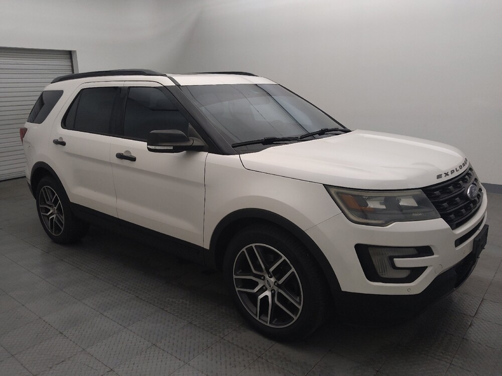 2017 Ford Explorer in Live Oak, TX 78233 - 18120121 11