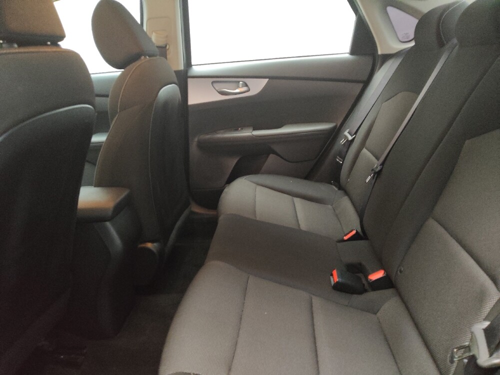 2024 Kia Forte in Oklahoma City, OK 73139 - 18120125 18