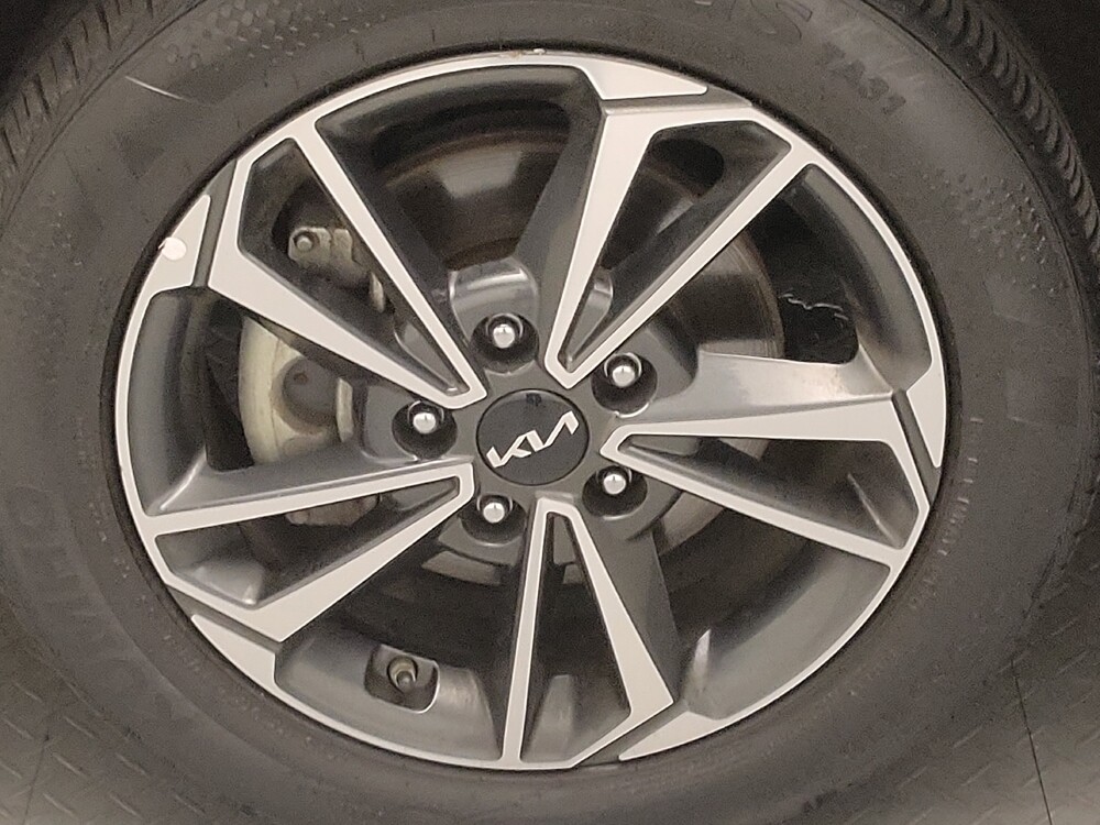 2024 Kia Forte in Oklahoma City, OK 73139 - 18120125 31