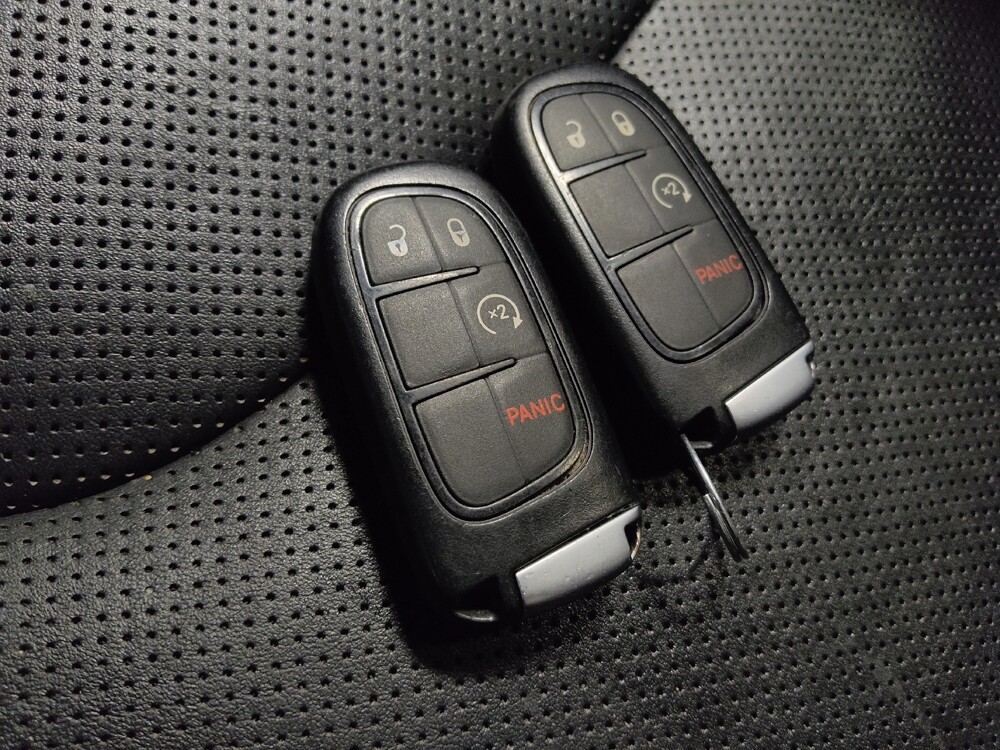 2021 Jeep Cherokee in Tucson, AZ 85705 - 18120130 32