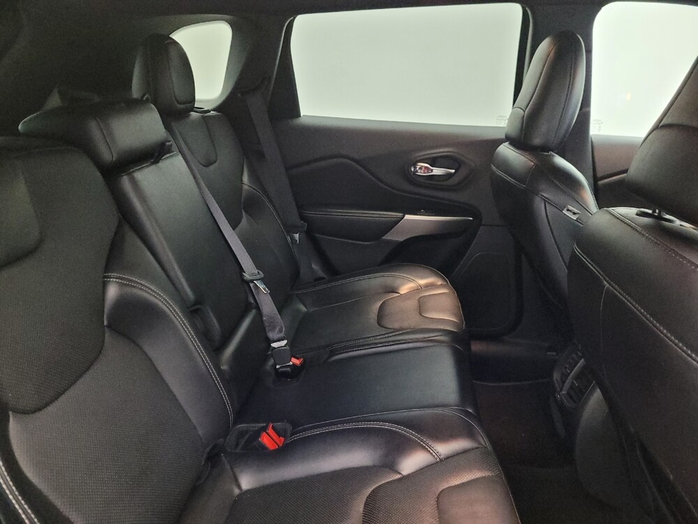 2021 Jeep Cherokee in Tucson, AZ 85705 - 18120130 19