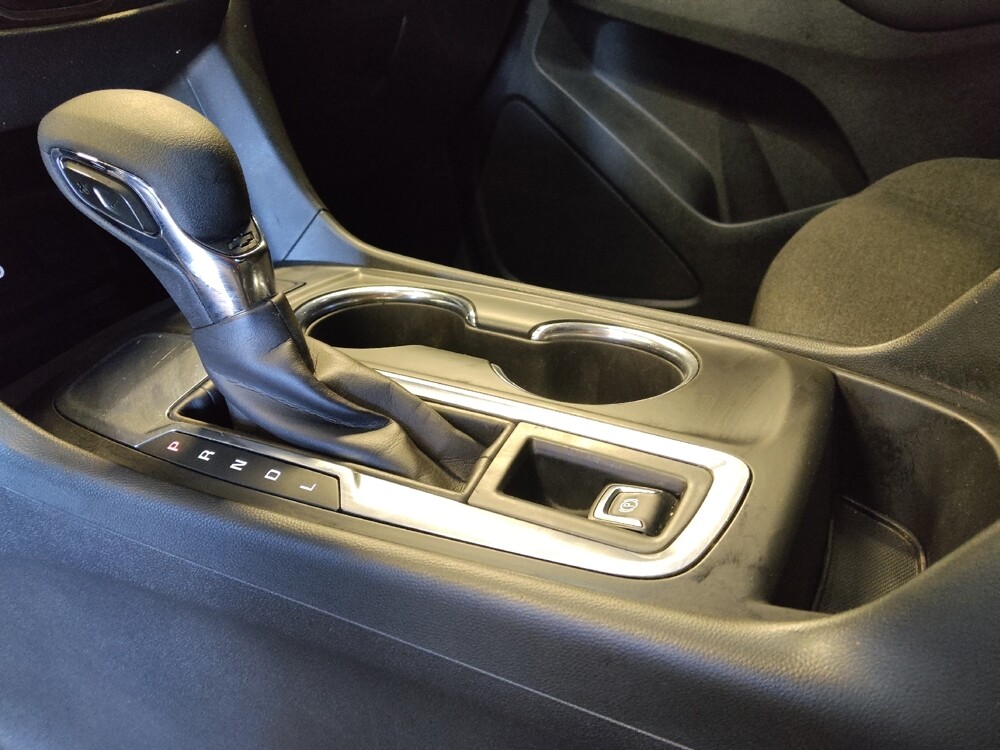 2023 Chevrolet Equinox in Glendale, AZ 85301 - 18120131 26