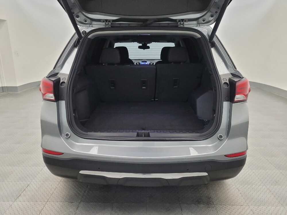 2023 Chevrolet Equinox in Glendale, AZ 85301 - 18120131 29