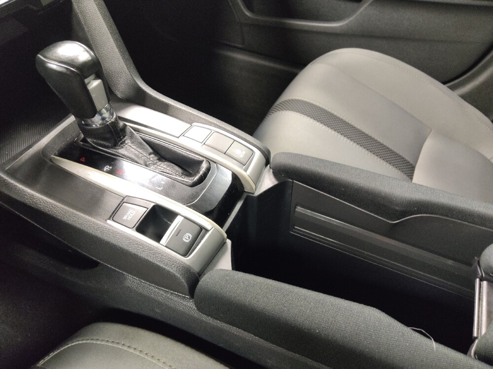 2020 Honda Civic in Live Oak, TX 78233 - 18120134 26