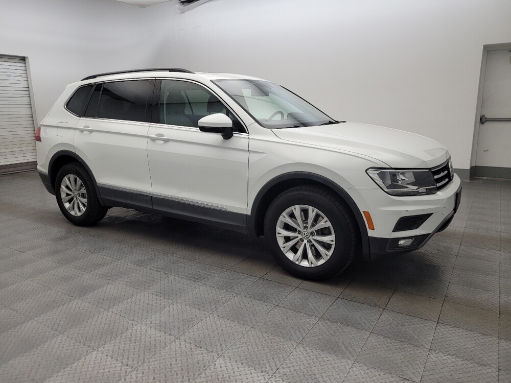 2018 Volkswagen Tiguan in Phoenix, AZ 85015 - 18120136 11