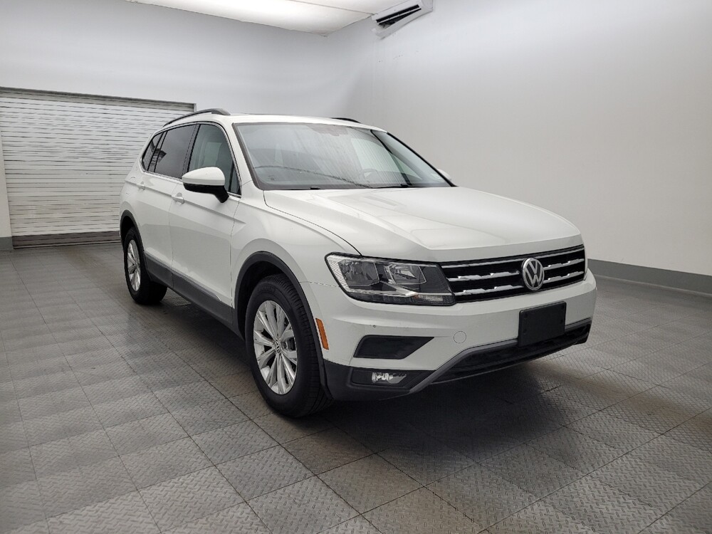 2018 Volkswagen Tiguan in Phoenix, AZ 85015 - 18120136 13