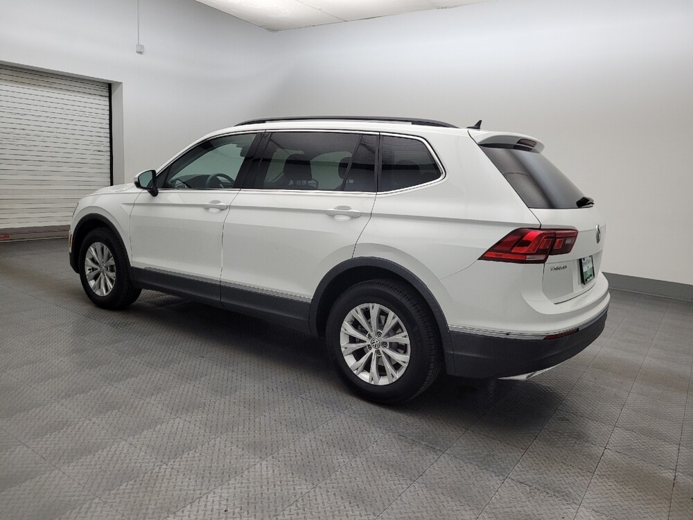 2018 Volkswagen Tiguan in Phoenix, AZ 85015 - 18120136 3