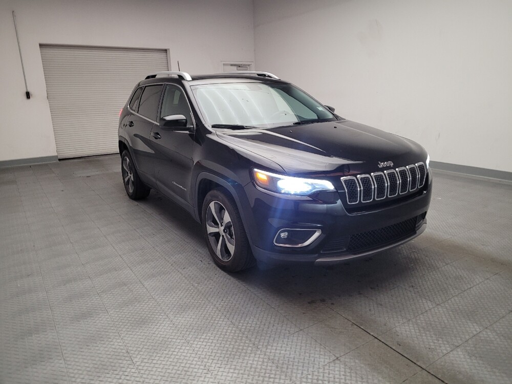 2019 Jeep Cherokee in Riverside, CA 92504 - 18120144 13